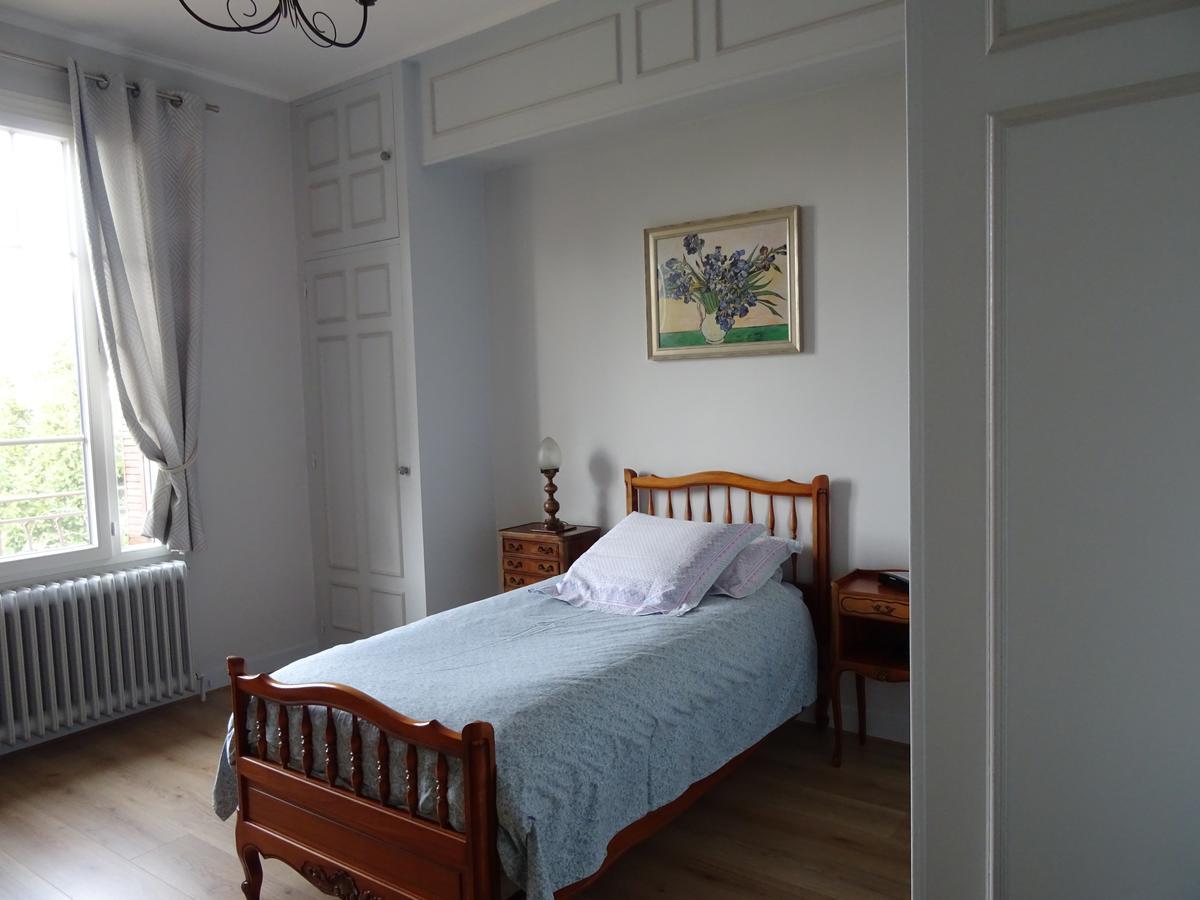 Hotel Chez Sylvie Sainte-Foy-lès-Lyon Zewnętrze zdjęcie